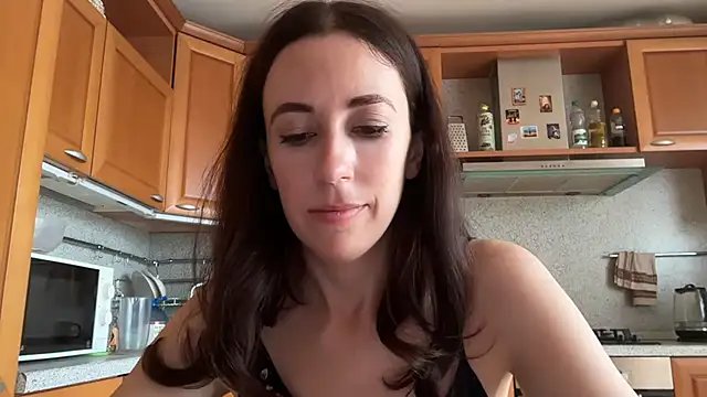 Snapshot of Flamingo_Queen chatting on July 2026 04:15:01 AM Flamingo Queen online show from July 2026 04:15:01 AM