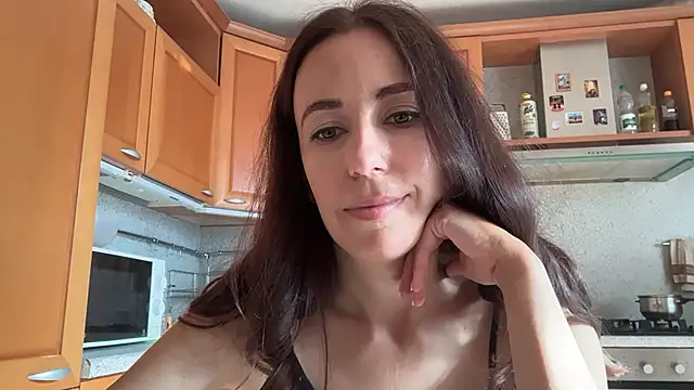 Snapshot of Flamingo_Queen chatting on July 2026 04:29:01 AM Flamingo Queen online show from July 2026 04:29:01 AM