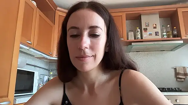 Snapshot of Flamingo_Queen chatting on July 2026 05:44:02 AM Flamingo Queen online show from July 2026 05:44:02 AM