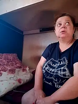 Snapshot of oksana72 chatting on September 2025 06:26:02 AM oksana72 online show from September 2025 06:26:02 AM