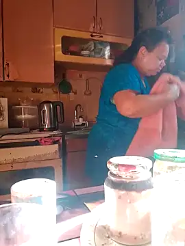 Snapshot of oksana72 chatting on September 2025 05:45:02 AM oksana72 online show from September 2025 05:45:02 AM