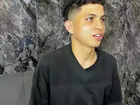 Snapshot of cameron_lux77 chatting on June 2026 03:27:02 AM cameron lux77 online show from June 2026 03:27:02 AM