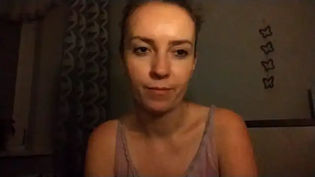 Snapshot of JenniferAlone chatting on July 2026 09:17:02 PM JenniferAlone online show from July 2026 09:17:02 PM