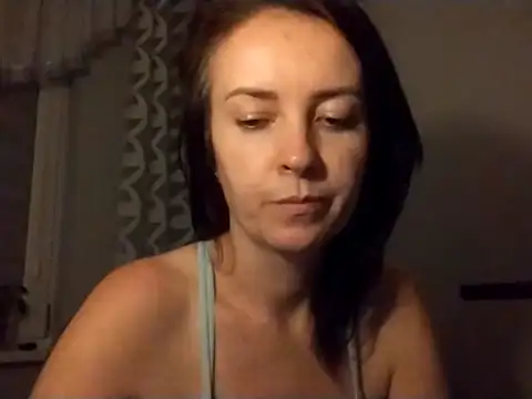 Snapshot of JenniferAlone chatting on July 2026 08:14:01 PM JenniferAlone online show from July 2026 08:14:01 PM