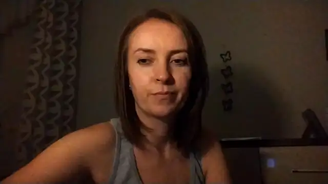 Snapshot of JenniferAlone chatting on July 2026 08:11:02 PM JenniferAlone online show from July 2026 08:11:02 PM