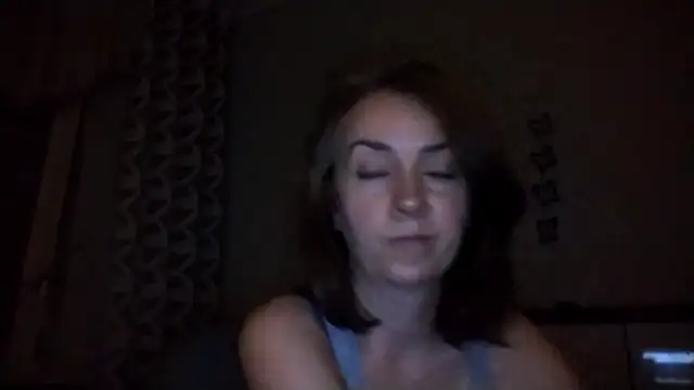 Snapshot of JenniferAlone chatting on July 2026 08:41:02 PM JenniferAlone online show from July 2026 08:41:02 PM