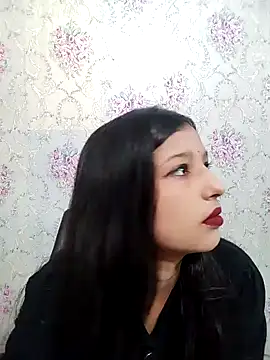 Queen Rosyy online show from June 2026 03:41:02 AM
