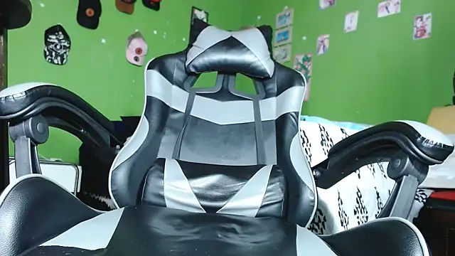 Snapshot of Arian_Pervert chatting on February 2025 02:57:01 PM Arian Pervert online show from February 2025 02:57:01 PM