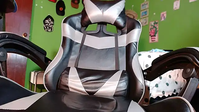 Snapshot of Arian_Pervert chatting on February 2025 08:11:02 PM Arian Pervert online show from February 2025 08:11:02 PM