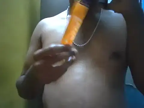 Snapshot of Lawrencedlkk007 chatting on February 2025 02:54:02 PM Lawrencedlkk007 online show from February 2025 02:54:02 PM