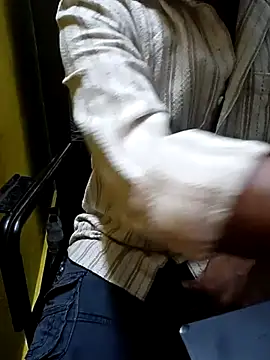 Snapshot of Lawrencedlkk007 chatting on March 2025 06:54:01 PM Lawrencedlkk007 online show from March 2025 06:54:01 PM