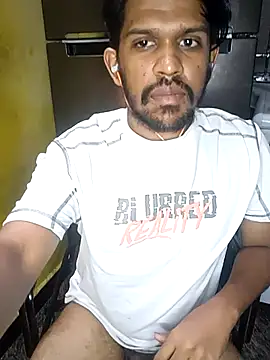 Snapshot of Lawrencedlkk007 chatting on April 2026 09:15:01 PM Lawrencedlkk007 online show from April 2026 09:15:01 PM