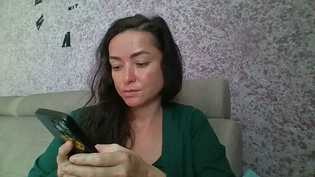 Snapshot of Mia_Salamanka chatting on June 2026 06:16:02 AM Mia Salamanka online show from June 2026 06:16:02 AM