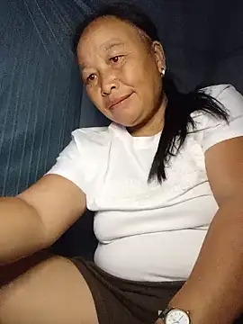lylylai online show from July 2026 09:14:02 PM