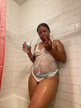 Snapshot of CurvyBabe1989 chatting on June 2026 01:15:02 AM CurvyBabe1989 online show from June 2026 01:15:02 AM