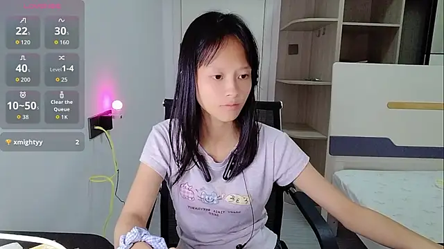 Snapshot of xiaoyu-22 chatting on June 2026 08:13:02 AM xiaoyu-22 online show from June 2026 08:13:02 AM