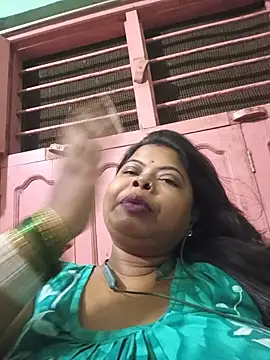Snapshot of Mumtaz-vijay8 chatting on July 2026 06:16:02 PM Mumtaz-vijay8 online show from July 2026 06:16:02 PM