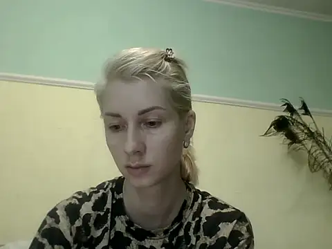 AmberandBlond online show from June 2026 03:25:02 PM