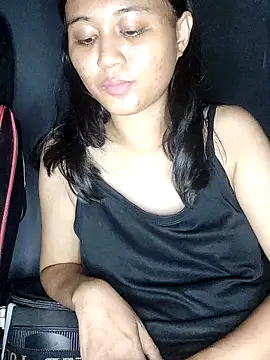 Snapshot of Rayya_4yy chatting on June 2026 10:28:02 AM Rayya 4yy online show from June 2026 10:28:02 AM