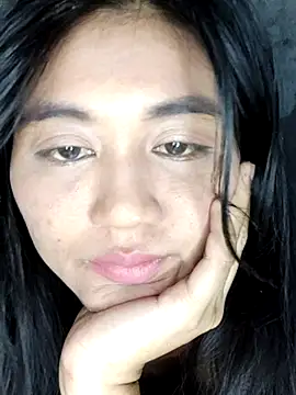 Snapshot of Rayya_4yy chatting on June 2026 05:14:02 PM Rayya 4yy online show from June 2026 05:14:02 PM
