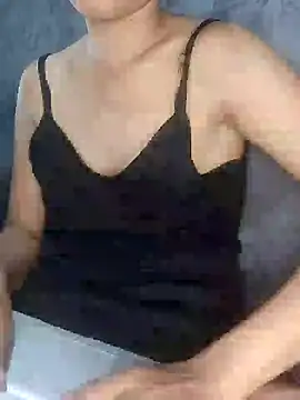 Snapshot of Rayya_4yy chatting on July 2026 03:23:02 AM Rayya 4yy online show from July 2026 03:23:02 AM