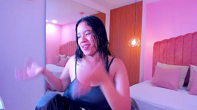 Snapshot of shayra_alina chatting on July 2026 09:46:02 PM shayra alina online show from July 2026 09:46:02 PM