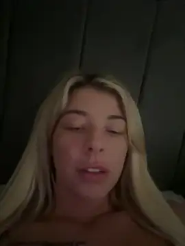 TaysummerB online show from June 2026 12:50:01 PM
