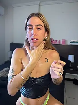 NicoleWilder online show from July 2026 01:18:02 PM
