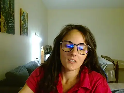 Snapshot of OliviaTheS chatting on July 2026 08:06:02 PM OliviaTheS online show from July 2026 08:06:02 PM