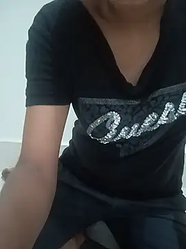 Snapshot of Riya5677 chatting on June 2026 03:16:01 AM Riya5677 online show from June 2026 03:16:01 AM