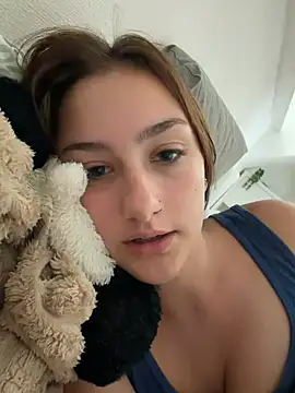 Violet Velvet online show from July 2026 03:16:01 PM