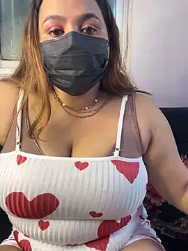 Snapshot of Horny_Misss chatting on June 2026 08:05:02 AM Horny Misss online show from June 2026 08:05:02 AM