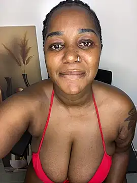 Snapshot of Honeylust26 chatting on July 2026 07:25:02 AM Honeylust26 online show from July 2026 07:25:02 AM