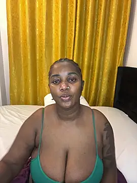 Snapshot of Honeylust26 chatting on July 2026 04:20:01 PM Honeylust26 online show from July 2026 04:20:01 PM