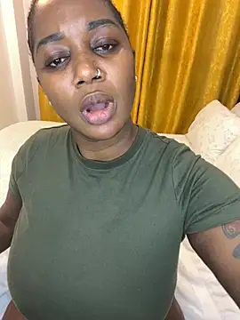 Snapshot of Honeylust26 chatting on July 2026 04:26:02 AM Honeylust26 online show from July 2026 04:26:02 AM