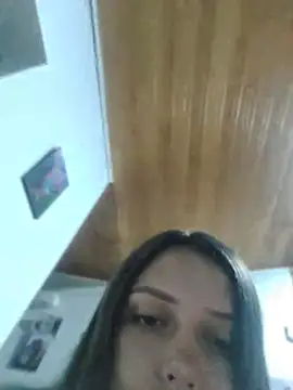 Bella Karoline online show from June 2026 12:33:02 AM