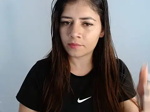Luna zoe online show from July 2026 10:16:02 PM