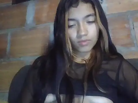 Snapshot of canelita0510 chatting on June 2026 05:19:02 AM canelita0510 online show from June 2026 05:19:02 AM