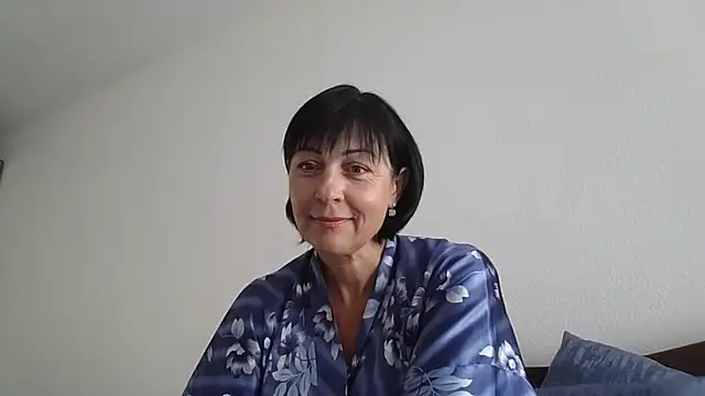 Snapshot of Lakomka499 chatting on July 2026 07:04:02 AM Lakomka499 online show from July 2026 07:04:02 AM