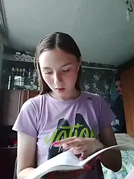 DonnaMayer online show from June 2026 04:06:01 PM
