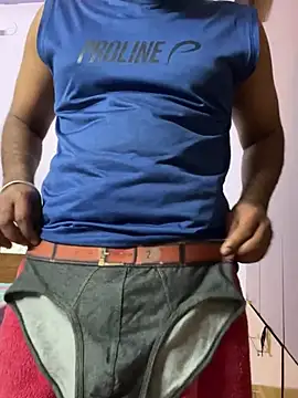 Snapshot of vinay1018 chatting on June 2026 07:07:02 PM vinay1018 online show from June 2026 07:07:02 PM