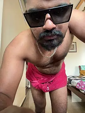 Snapshot of vinay1018 chatting on July 2026 03:06:02 AM vinay1018 online show from July 2026 03:06:02 AM