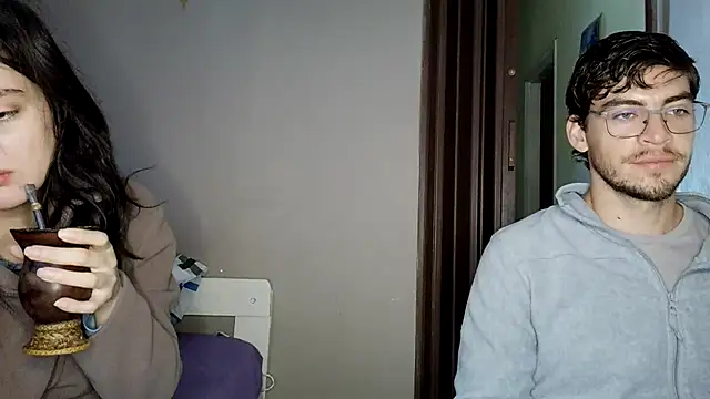 Snapshot of AishaGeisha chatting on June 2026 01:26:02 PM AishaGeisha online show from June 2026 01:26:02 PM