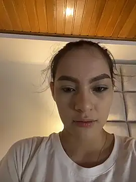 Snapshot of MegaanRouse_ chatting on June 2026 11:31:01 AM MegaanRouse online show from June 2026 11:31:01 AM