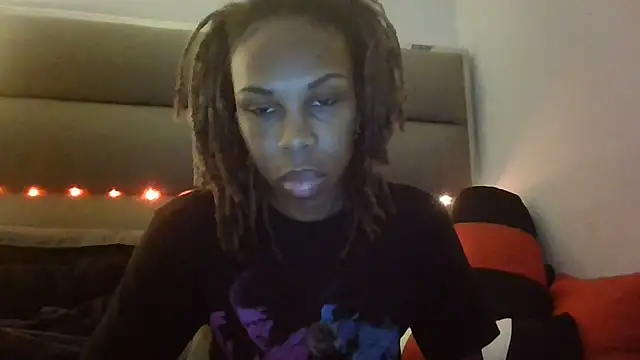 Opal Rainbow online show from November 2025 12:05:01 AM