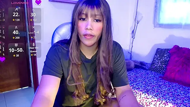 Snapshot of Emmy_Copland chatting on June 2026 02:01:02 PM Emmy Copland online show from June 2026 02:01:02 PM