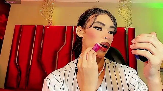 Snapshot of Dafnne-xxx chatting on July 2026 08:30:02 PM Dafnne-xxx online show from July 2026 08:30:02 PM
