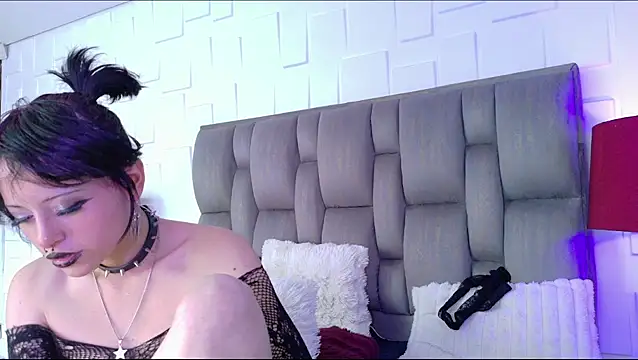 ViolettClay online show from June 2026 05:17:02 PM