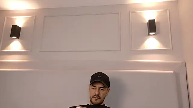 SecretKnigth online show from August 2026 10:24:02 PM
