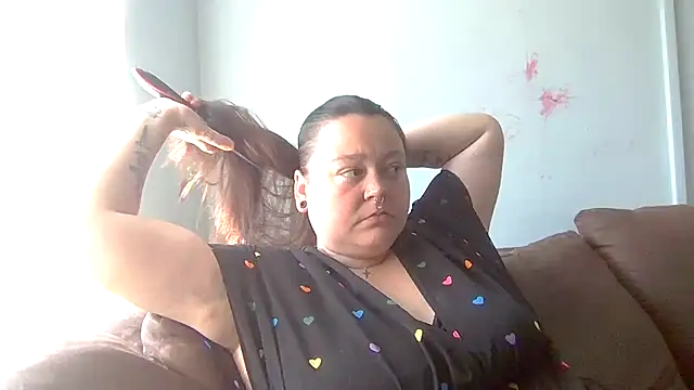 Snapshot of MysteriousAlaya chatting on July 2026 01:17:02 PM MysteriousAlaya online show from July 2026 01:17:02 PM